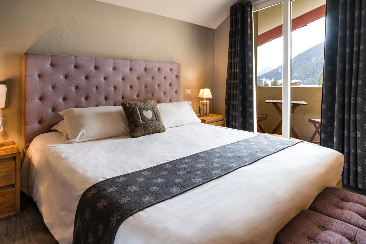 Hotel L'Ecureuil Орон Экстерьер фото